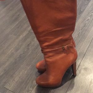 Jessica Simpson boots